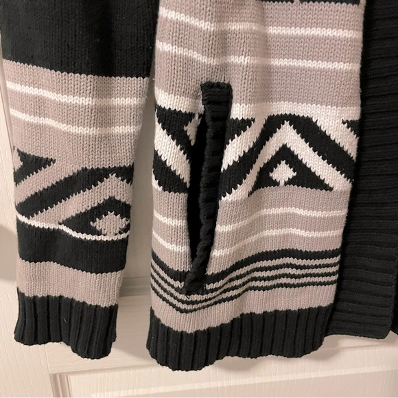 🌺 Women’s Firefly Cardigan with Pockets. Size M. - Picture 4 of 4